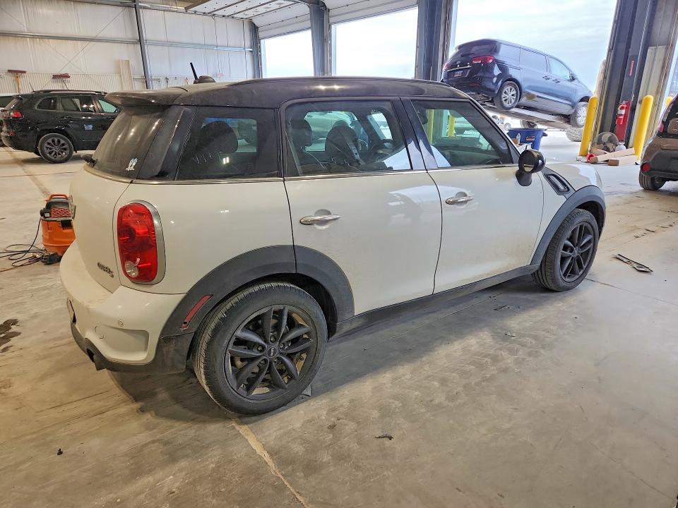 2012 Mini VIN WMWZC3C5XCWL82916 COPART salvage auction — HAIL, Ne - Cert Of Title-Salvage, sold $2,200 on 2026-07-14 (photo 3)