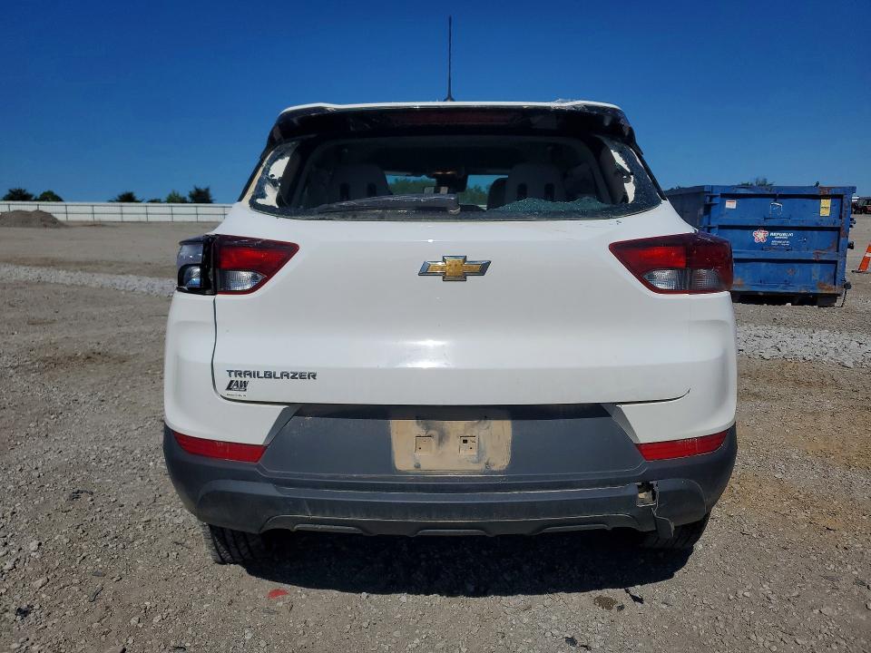 2022 Chevrolet Trailblazer VIN KL79MMS28NB104987 COPART salvage auction — FRONT END, Ky - Cert Of Title-Salvage, sold $1,600 on 2026-07-09 (photo 6)