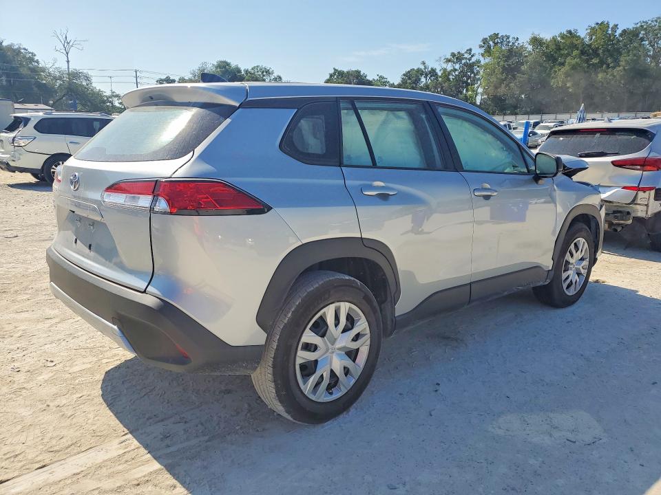 2025 Toyota Corolla cross VIN 7MUAAAAG8SV123814 COPART salvage auction — FRONT END, Fl - Certificate Of Title, sold $7,200 on 2026-07-21 (photo 3)