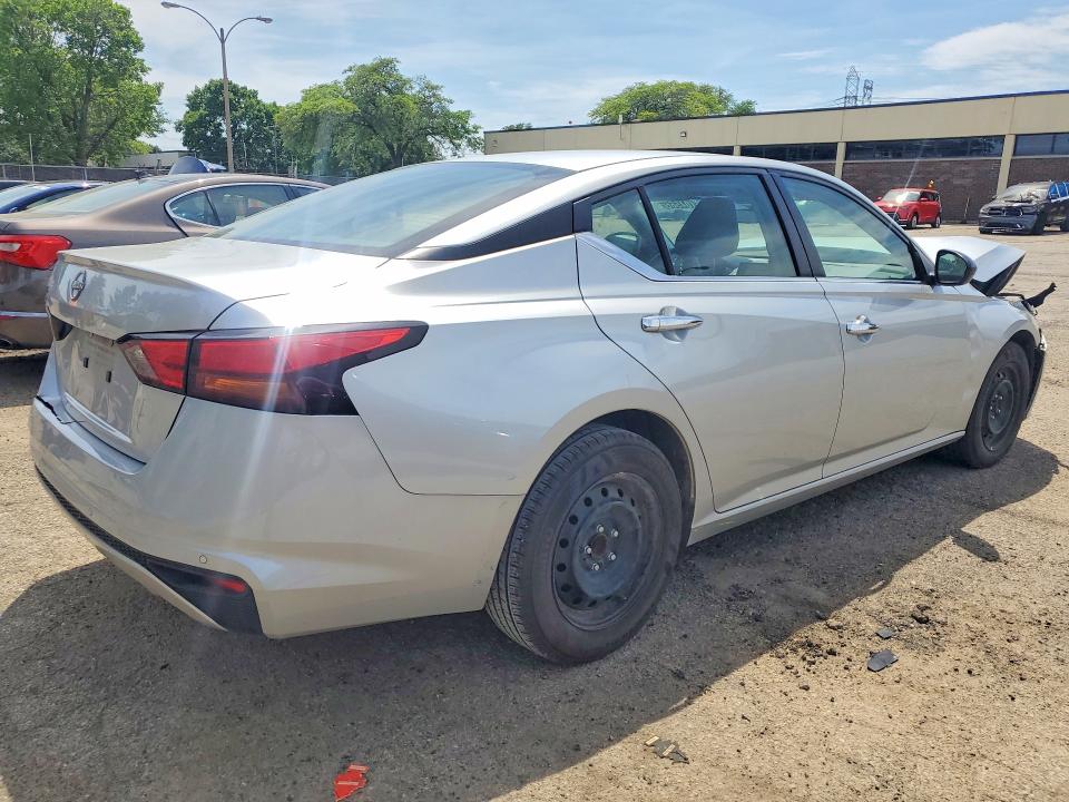 2024 Nissan Altima VIN 1N4BL4BVXRN363069 COPART salvage auction — FRONT END, Il - Salvage Certificate, sold $4,000 on 2026-07-20 (photo 3)