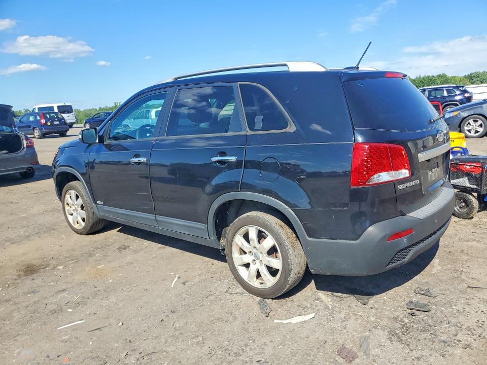 2013 Kia Sorento VIN 5XYKTDA68DG412399 COPART salvage auction — FRONT END, Va - Cert Of Title - Salvage, sold $550 on 2026-07-15 (photo 2)