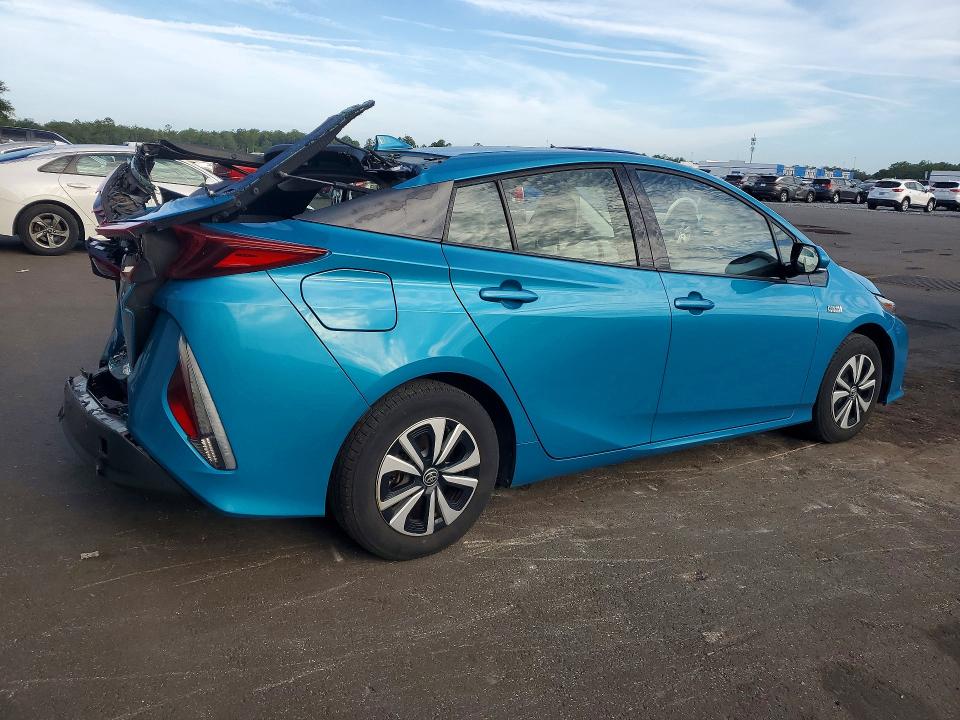 2018 Toyota Prius VIN JTDKARFP8J3099357 COPART salvage auction — REAR END, Fl - Cert Of Title Slvg Rebuildable, sold $2,000 on 2026-07-22 (photo 3)