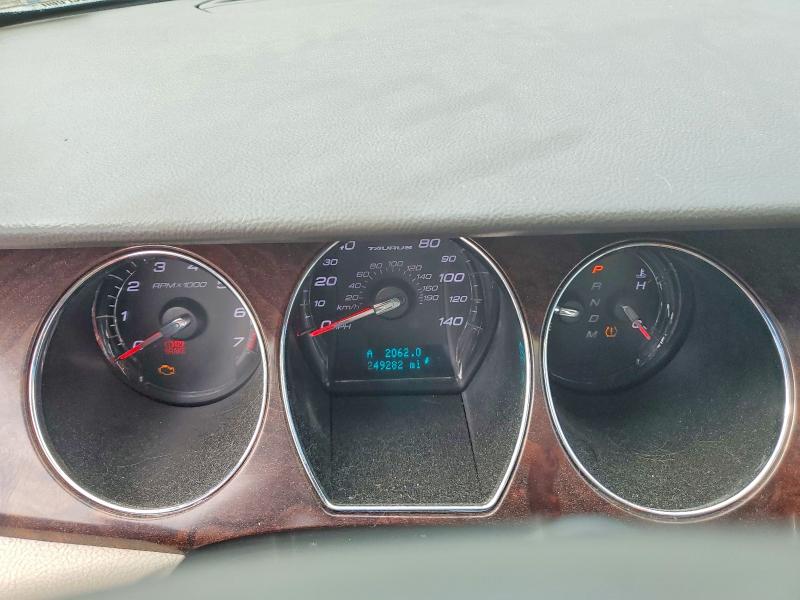 2011 Ford Taurus VIN 1FAHP2FW1BG137115 COPART salvage auction — SIDE, Nc - Dealer Only Clean Title, sold $300 on 2026-07-09 (photo 9)