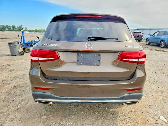 2016 Mercedes-benz Glc class VIN WDC0G4KB3GF070322 COPART salvage auction — FRONT END, VA - CERT OF TITLE - SALVAGE, sold $400 on 2026-07-29 (photo 6)