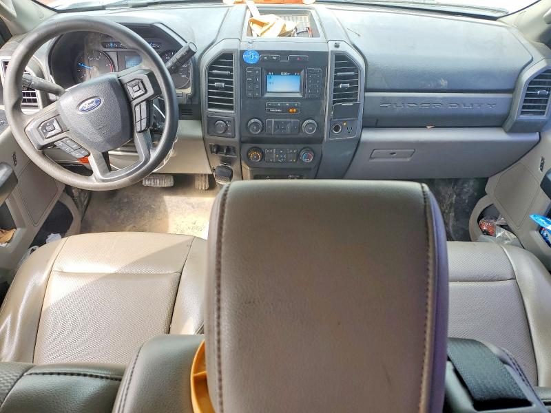 2020 Ford F-550 super duty VIN 1FD0W5HT0LED40973 COPART salvage auction — MINOR DENT/SCRATCHES, MN - CERTIFICATE OF TITLE, sold $24,000 on 2026-07-16 (photo 8)