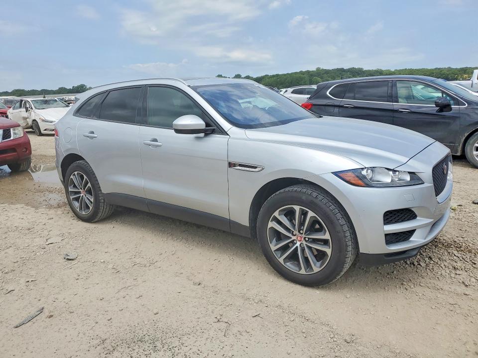 2018 Jaguar VIN SADCJ2FX8JA266005 COPART salvage auction — HAIL, Ks - Cert Of Title-Salvage, sold $3,450 on 2026-07-02 (photo 4)