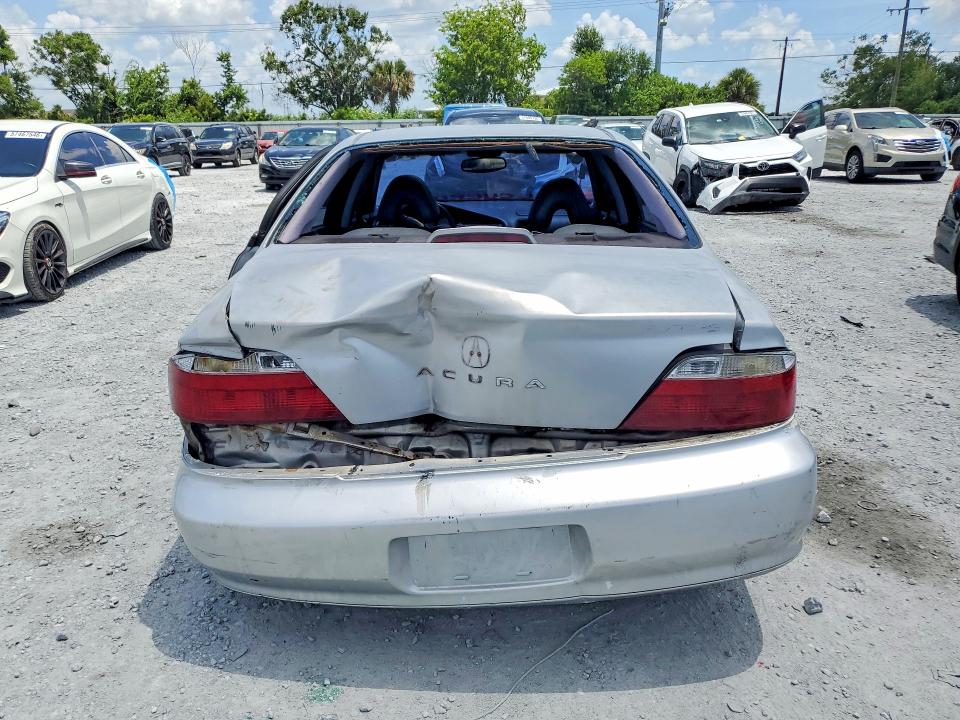 2002 Acura Tl VIN 19UUA56922A004230 COPART salvage auction — REAR END, FL - CERT OF TITLE SLVG REBUILDABLE, sold $10 on 2026-07-10 (photo 6)