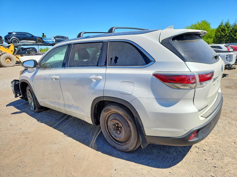 2015 Toyota Highlander VIN 5TDDKRFH5FS209480 COPART salvage auction — FRONT END, On - Permit Salvage, sold $7,800 on 2026-07-14 (photo 2)