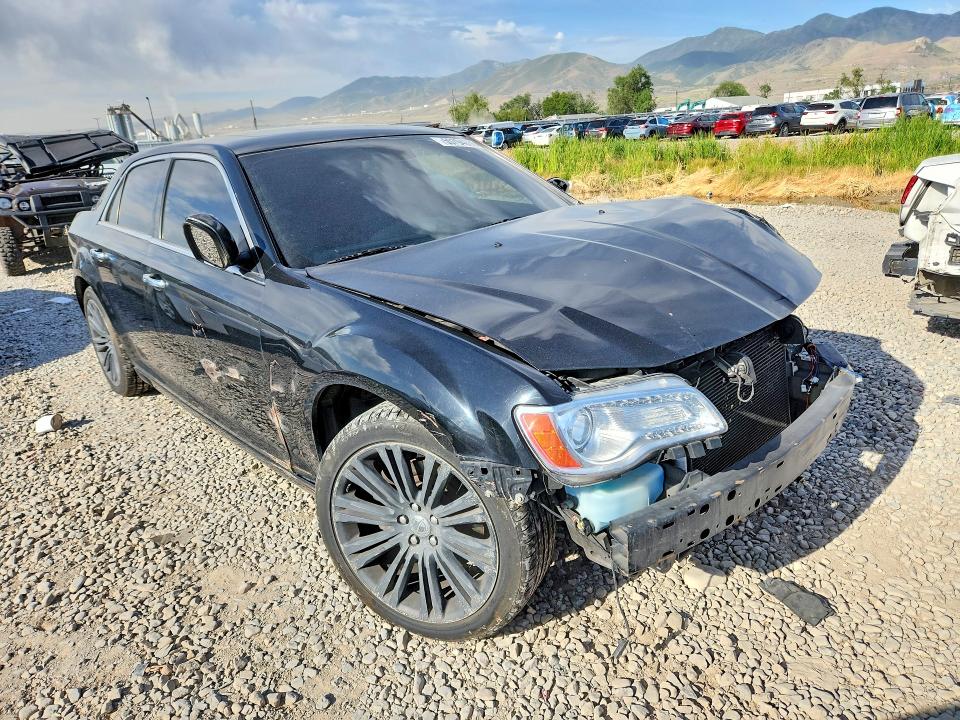 2011 Chrysler 300 VIN 2C3CA6CTXBH595154 COPART salvage auction — FRONT END, Ut - Salvage Certificate, sold $350 on 2026-08-28 (photo 4)