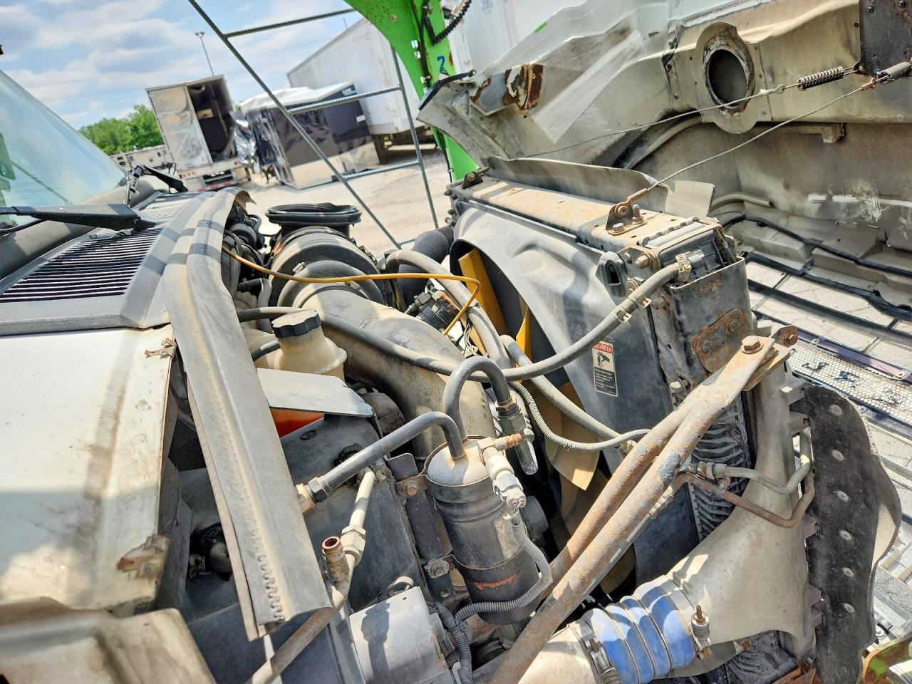 2008 Sterling Lc VIN 2FZHCMCV28AY46142 COPART salvage auction — Minor Dent/Scratches, IN - CERTIFICATE OF TITLE (P), sold $12,000 on 2026-09-09 (photo 7)