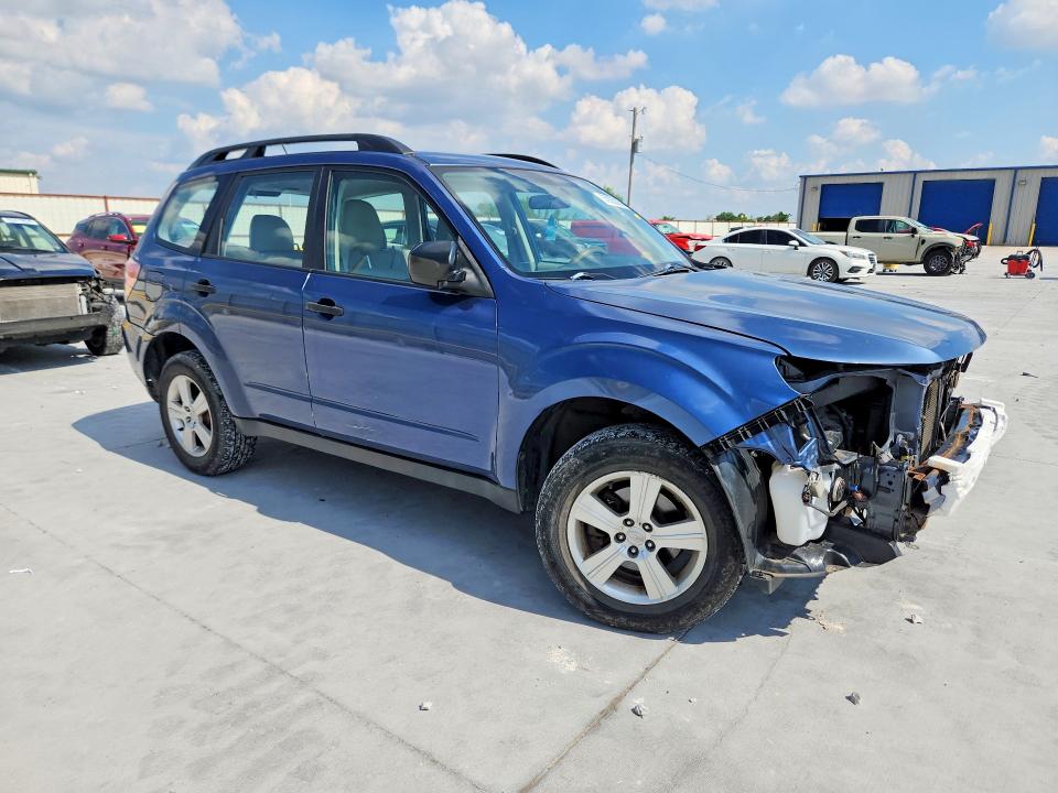 2013 Subaru Forester VIN JF2SHABC1DH442972 COPART salvage auction — FRONT END, Ca - Salvage Certificate, sold $1,550 on 2026-07-10 (photo 4)