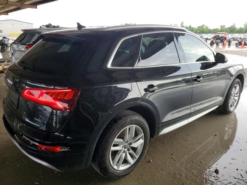2020 Audi Q5 VIN WA1ANAFY8L2082555 COPART salvage auction — REAR END, Tx - Salvage Vehicle Title, sold $9,400 on 2026-07-14 (photo 3)