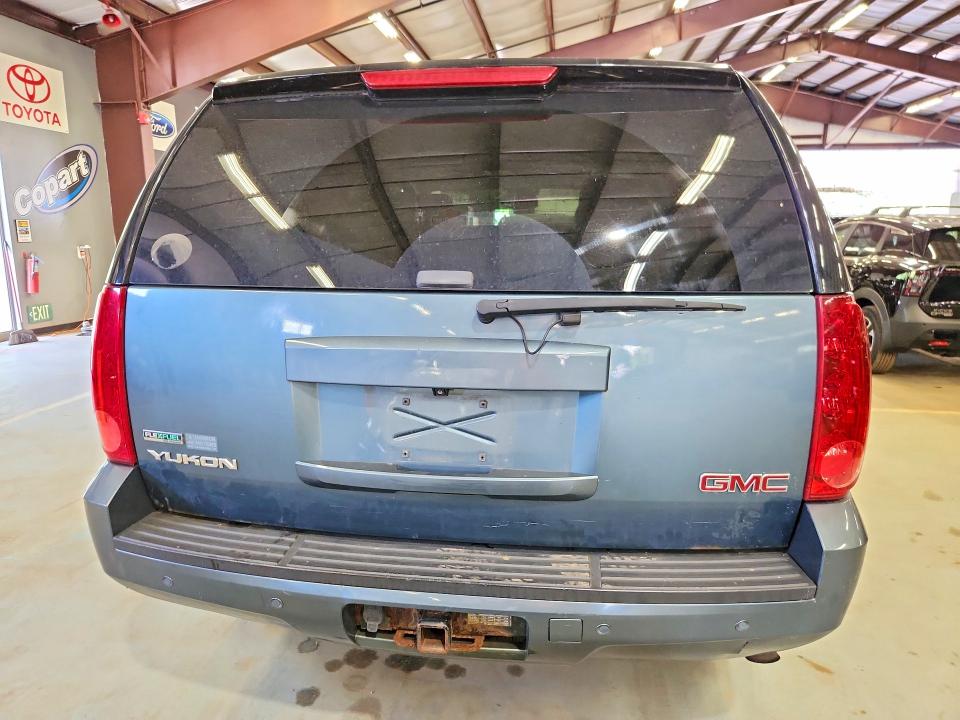 2010 Gmc Yukon VIN 1GKUKCE05AR101610 COPART salvage auction — FRONT END, Me - Certificate Of Title, sold $450 on 2026-07-09 (photo 6)