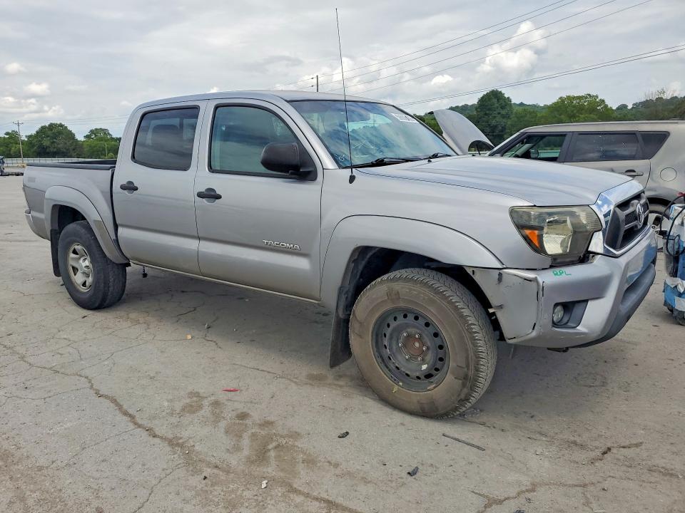 2014 Toyota Tacoma VIN 5TFJU4GN5EX056824 COPART salvage auction — MINOR DENT/SCRATCHES, Tn - Salvage Certificate, sold $10,900 on 2026-07-29 (photo 4)