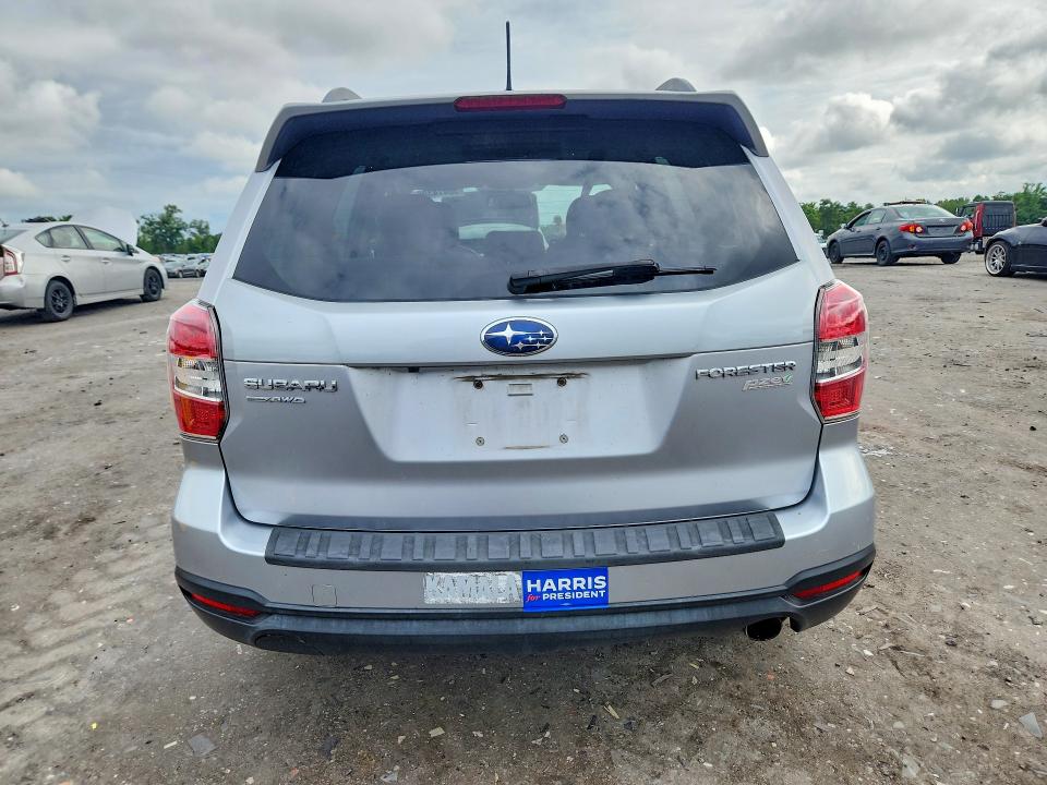 2015 Subaru VIN JF2SJAHC4FH476466 COPART salvage auction — MINOR DENT/SCRATCHES, Va - Certificate Of Title, sold $500 on 2026-07-08 (photo 6)