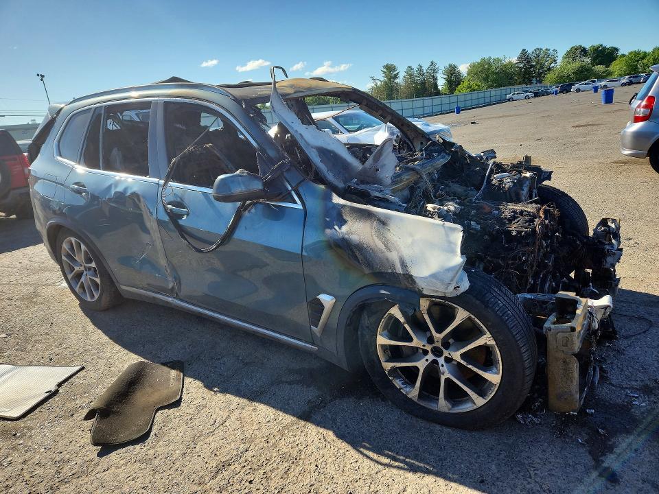 2026 BMW X5 VIN 5UX43EU0XT9045591 COPART salvage auction — INTERIOR BURN, Pa - Certificate Of Salvage, sold $975 on 2026-07-17 (photo 4)