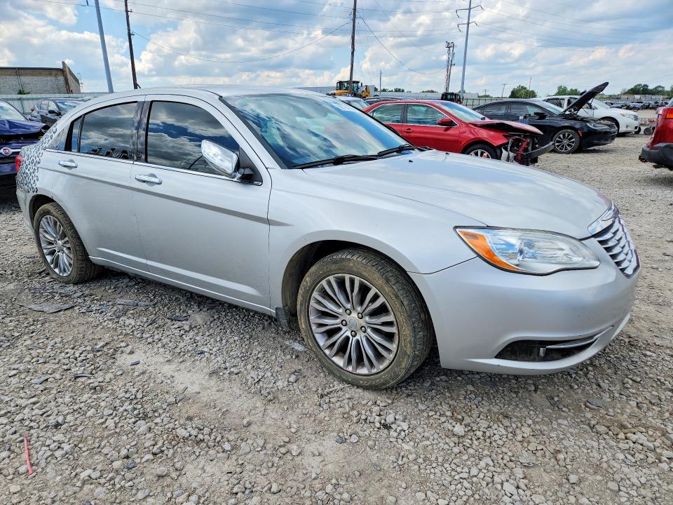 2012 Chrysler 200 VIN 1C3CCBCG9CN302732 COPART salvage auction — FRONT END, Oh - Certificate Of Title, sold $325 on 2026-07-10 (photo 4)