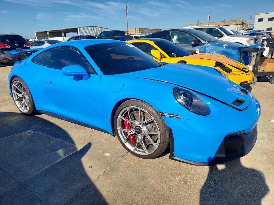 2022 Porsche 911 VIN WP0AC2A94NS268310 COPART salvage auction — FRONT END, Il - Salvage Certificate (P), sold $146,000 on 2026-07-18 (photo 4)