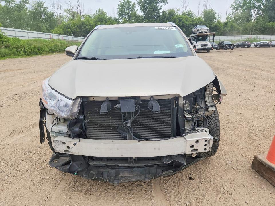 2014 Toyota Highlander VIN 5TDYKRFH6ES031126 COPART salvage auction — FRONT END, Salvage Title, sold $250 on 2026-07-29 (photo 5)