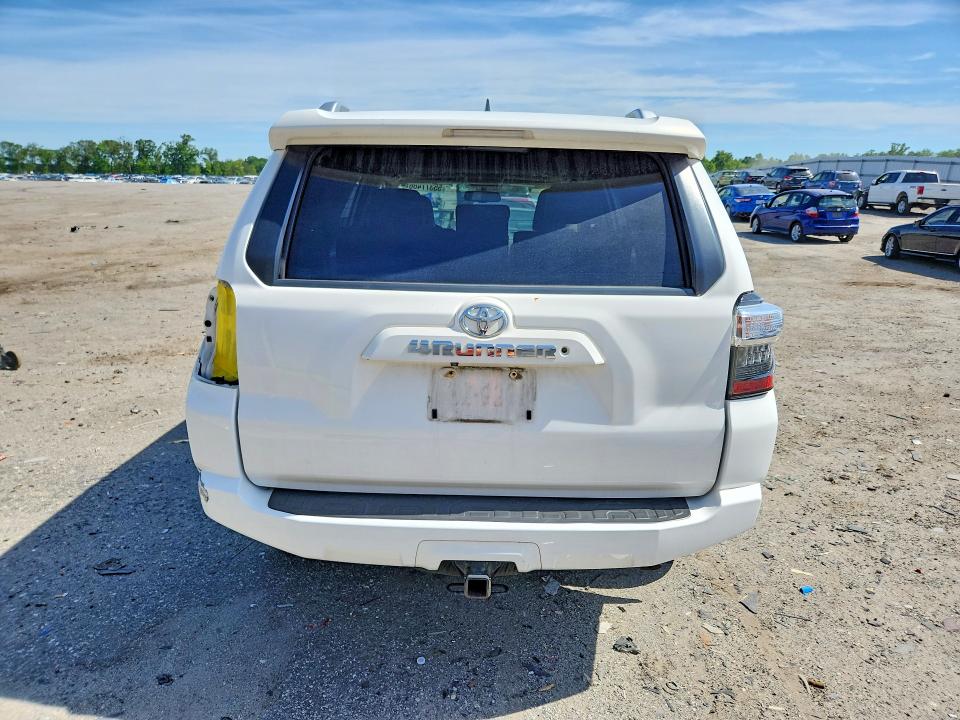 2018 Toyota 4runner VIN JTEBU5JRXJ5504904 COPART salvage auction — FRONT END, Va - Cert Of Title - Salvage, sold $12,600 on 2026-07-15 (photo 6)