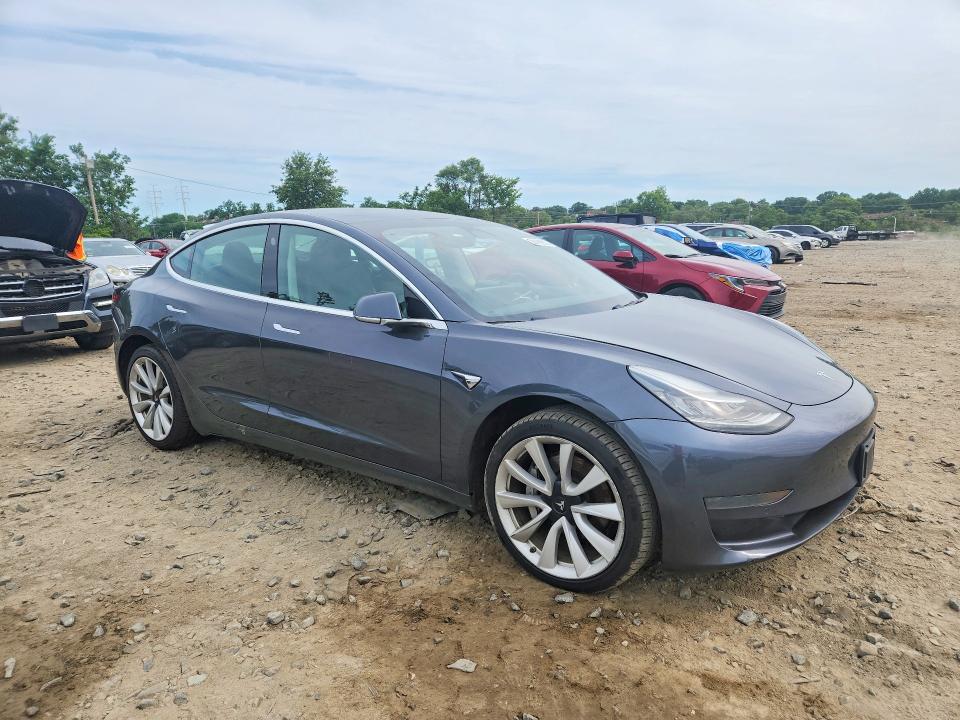 2019 Tesla Model 3 VIN 5YJ3E1EA3KF436299 COPART salvage auction — MINOR DENT/SCRATCHES, Md - Certificate Of Title (P), sold $5,500 on 2026-07-02 (photo 4)