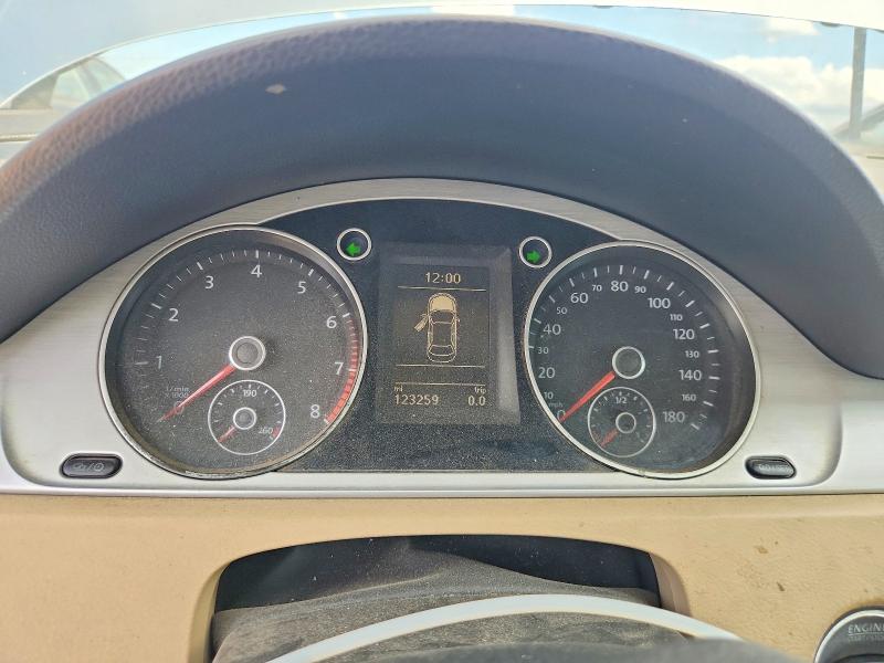 2013 Volkswagen Passat cc VIN WVWBP7AN6DE545409 COPART salvage auction — ROOF, Il - Salvage Certificate, sold $275 on 2026-07-16 (photo 9)