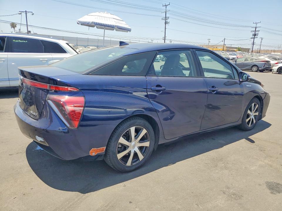2017 Toyota Mirai VIN JTDBVRBD3HA001955 COPART salvage auction — FRONT END, CA - DIS/DLR/EXP ONLY CLEAN TITLE, sold $1,900 on 2026-07-29 (photo 3)