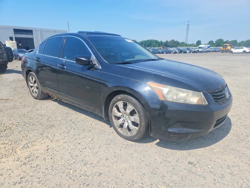 2008 Honda Accord VIN JHMCP268X8C077193 COPART salvage auction — SIDE, Va - Certificate Of Title, sold $475 on 2026-07-29 (photo 4)