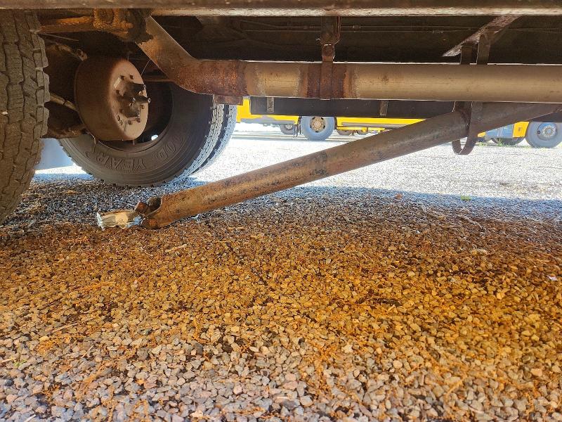 2012 Freightliner VIN 4UZABRDU5CCBP5460 COPART salvage auction — NORMAL WEAR, RI - CERTIFICATE OF TITLE, sold $2,000 on 2026-08-31 (photo 9)