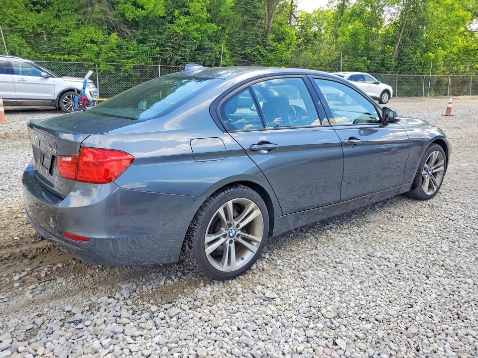 2015 BMW VIN WBA3B3G58FNT17088 COPART salvage auction — NORMAL WEAR, Oh - Certificate Of Title, sold $3,400 on 2026-07-08 (photo 3)