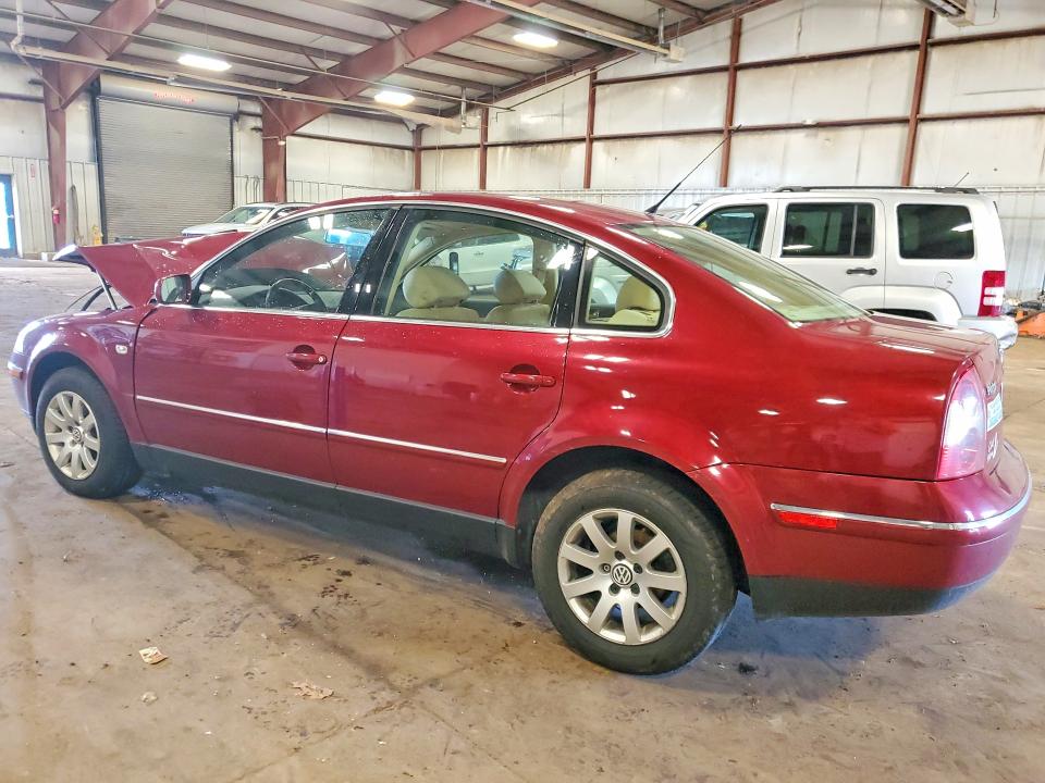 2002 Volkswagen Passat VIN WVWPD63B92P304957 COPART salvage auction — FRONT END, Mi - Certificate Of Title, sold $325 on 2026-07-31 (photo 2)