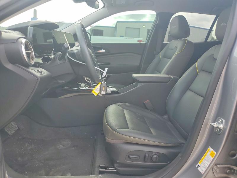 2025 Chevrolet Trax VIN KL77LKEP0SC166704 COPART salvage auction — HAIL, Ok - Cert Of Title-Salvage, sold $10,800 on 2026-07-24 (photo 7)