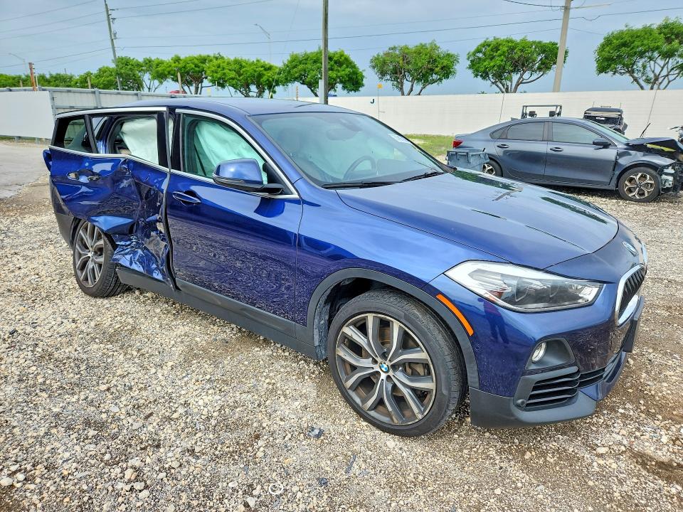 2020 BMW X2 VIN WBXYH9C02L5P54880 COPART salvage auction — SIDE, Fl - Certificate Of Destruction, sold $2,850 on 2026-07-15 (photo 4)