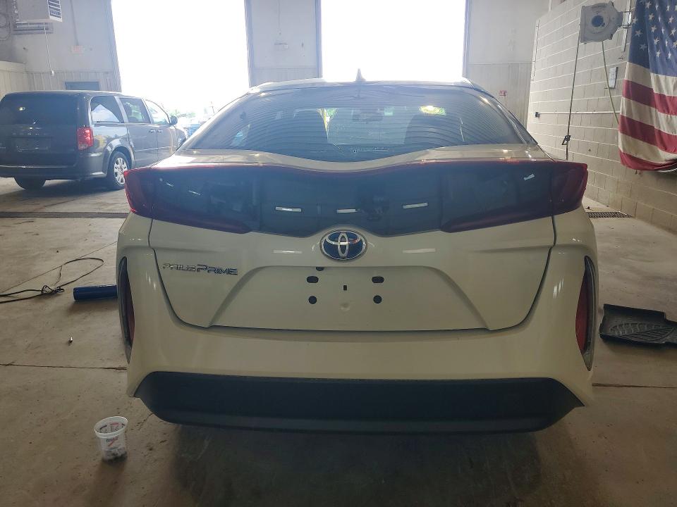 2017 Toyota Prius VIN JTDKARFP0H3064404 COPART salvage auction — FRONT END, Mo - Salvage Certificate Of Title, sold $3,400 on 2026-07-28 (photo 6)