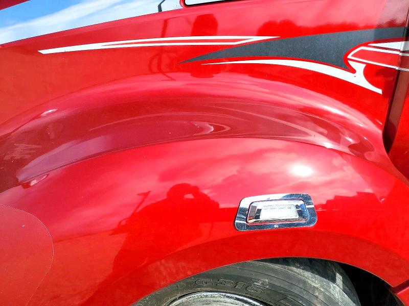 2019 Kenworth T680 VIN 1XKYDP9X9KJ277344 COPART salvage auction — MINOR DENT/SCRATCHES, TX - CERTIFICATE OF TITLE, sold $16,500 on 2026-07-30 (photo 7)