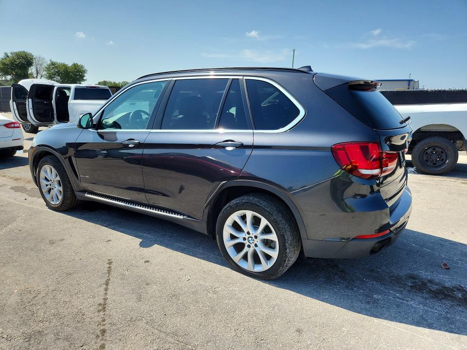 2016 BMW X5 VIN 5UXKR0C58G0P20032 COPART salvage auction — MINOR DENT/SCRATCHES, Fl - Certificate Of Title (P), sold $3,300 on 2026-07-30 (photo 2)