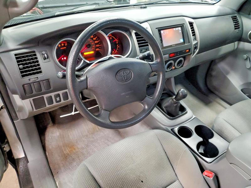 2006 Toyota Tacoma VIN 5TEPX42N36Z283352 COPART salvage auction — MINOR DENT/SCRATCHES, MN - CERT OF TITLE-PRIOR SALVAGE, sold $4,200 on 2026-07-13 (photo 8)