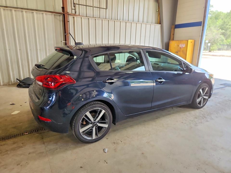 2017 Kia Forte VIN KNAFX5A83H5725952 COPART salvage auction — FRONT END, Va - Certificate Of Title, sold $1,450 on 2026-07-10 (photo 3)