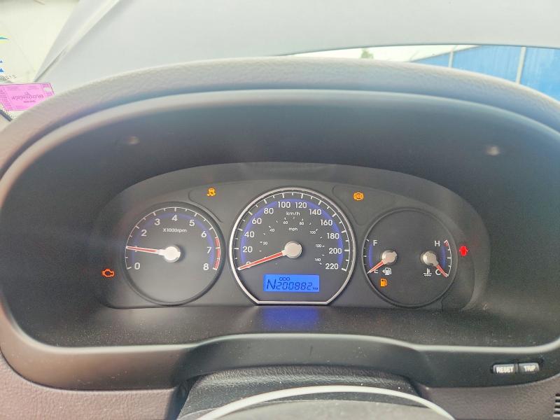 2010 Hyundai Santa fe VIN 5NMSG3AB3AH360807 COPART salvage auction — MINOR DENT/SCRATCHES, Nb - Clean Title, sold $275 on 2026-07-23 (photo 9)