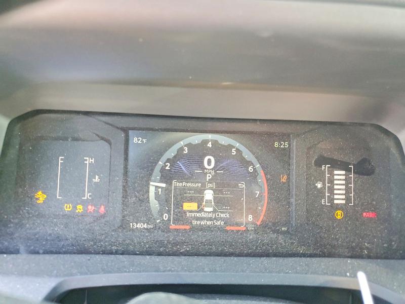 2025 Toyota Tacoma VIN 3TYLB5JN8ST067528 COPART salvage auction — FRONT END, Co - Public - Salvage Title, sold $19,300 on 2026-07-23 (photo 9)