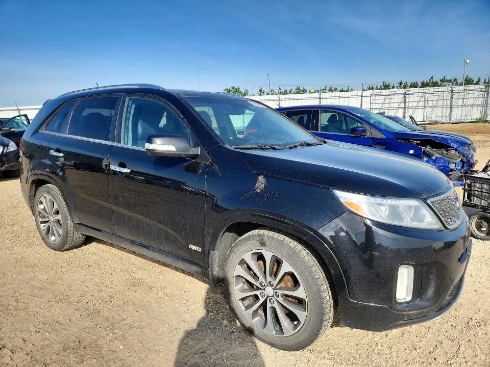 2014 Kia Sorento VIN 5XYKWDA70EG492007 COPART salvage auction — REAR END, AB - BOS - SALVAGE, sold $975 on 2026-07-02 (photo 4)