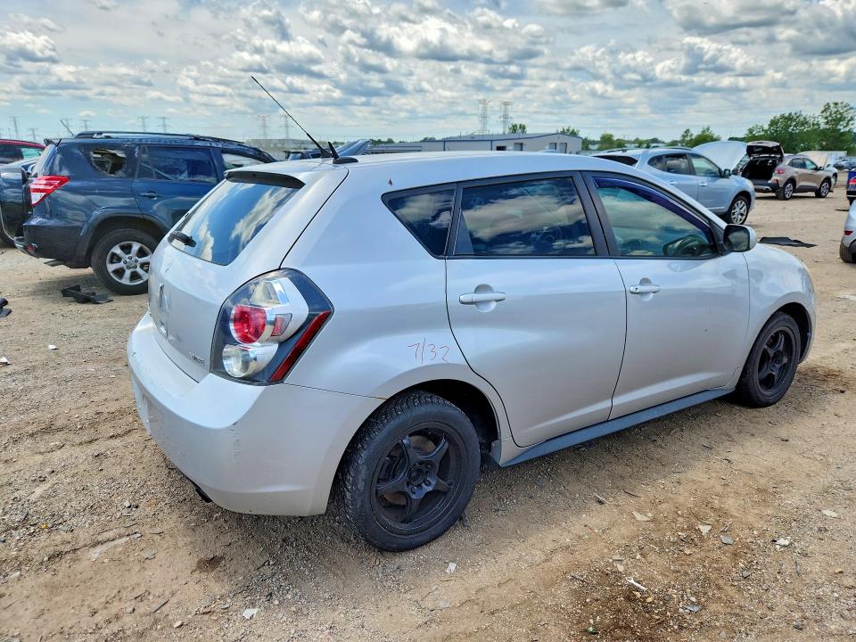 2009 Pontiac Vibe VIN 5Y2SP670X9Z443102 COPART salvage auction — FRONT END, IL - SALVAGE CERTIFICATE, sold $350 on 2026-07-28 (photo 3)