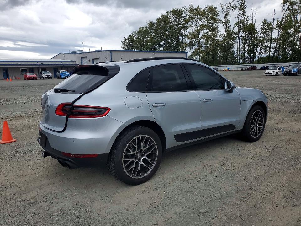 2018 Porsche Macan VIN WP1AB2A57JLB34278 COPART salvage auction — REAR END, WA - BILL OF SALE, sold $6,000 on 2026-07-27 (photo 3)