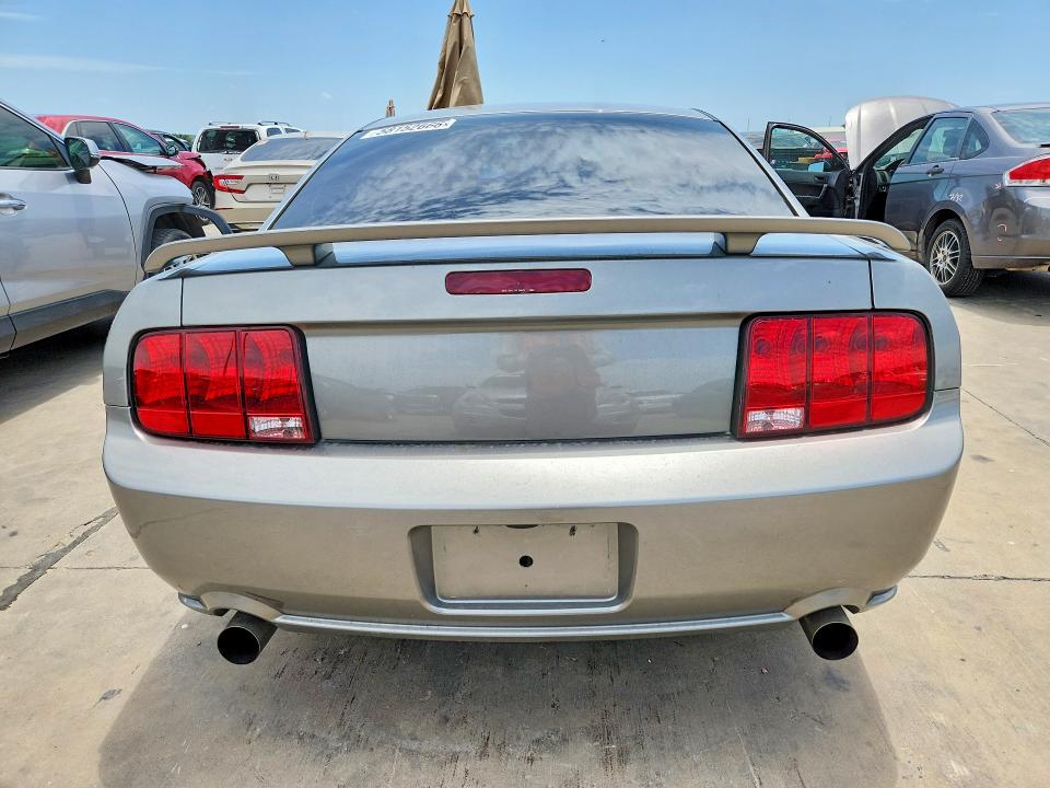 2009 Ford Mustang VIN 1ZVHT82H695106879 COPART salvage auction — MECHANICAL, Tx - Certificate Of Title, sold $700 on 2026-07-02 (photo 6)