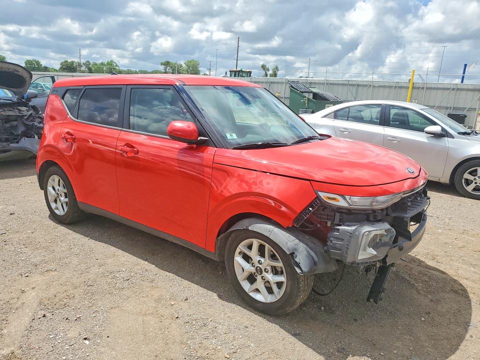 2021 Kia Soul VIN KNDJ23AUXM7140958 COPART salvage auction — FRONT END, Ia - Salvage W/Salvage History, sold $2,000 on 2026-07-10 (photo 4)