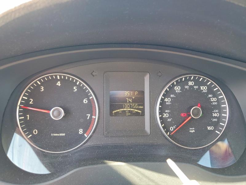 2014 Volkswagen Jetta VIN 3VWD07AJ0EM391704 COPART salvage auction — ROOF, Il - Salvage Certificate, sold $775 on 2026-07-24 (photo 9)