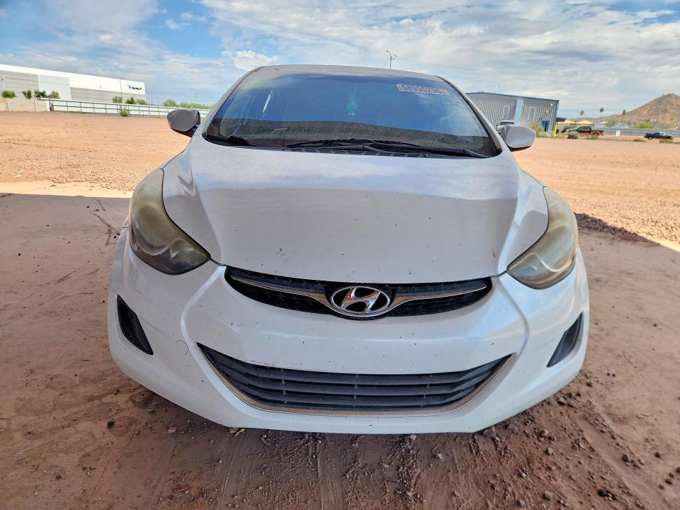2012 Hyundai Elantra VIN 5NPDH4AE1CH150959 COPART salvage auction — VANDALISM, AZ - CERT OF TITLE - SALVAGE, sold $1,100 on 2026-07-02 (photo 5)
