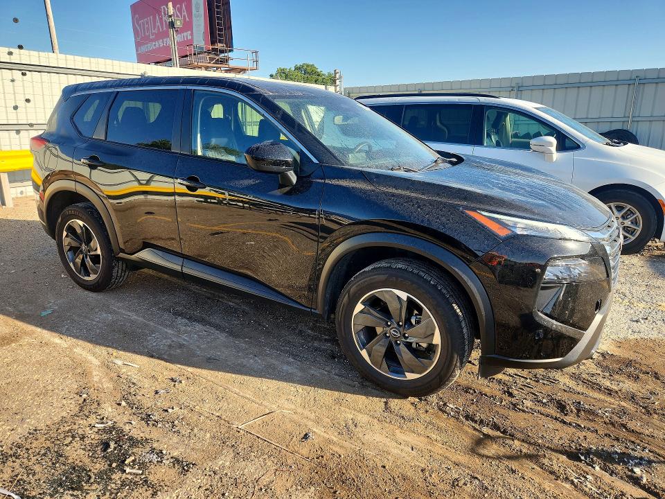 2024 Nissan Rogue VIN JN8BT3BA7RW350652 COPART salvage auction — HAIL, Ks - Cert Of Title-Salvage, sold $9,300 on 2026-07-15 (photo 4)