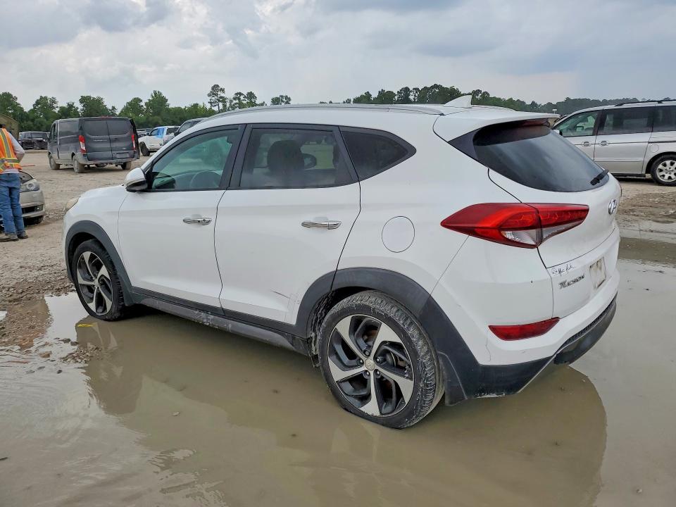 2016 Hyundai Tucson VIN KM8J33A23GU268603 COPART salvage auction — MINOR DENT/SCRATCHES, Tx - Certificate Of Title (P), sold $3,100 on 2026-07-10 (photo 2)
