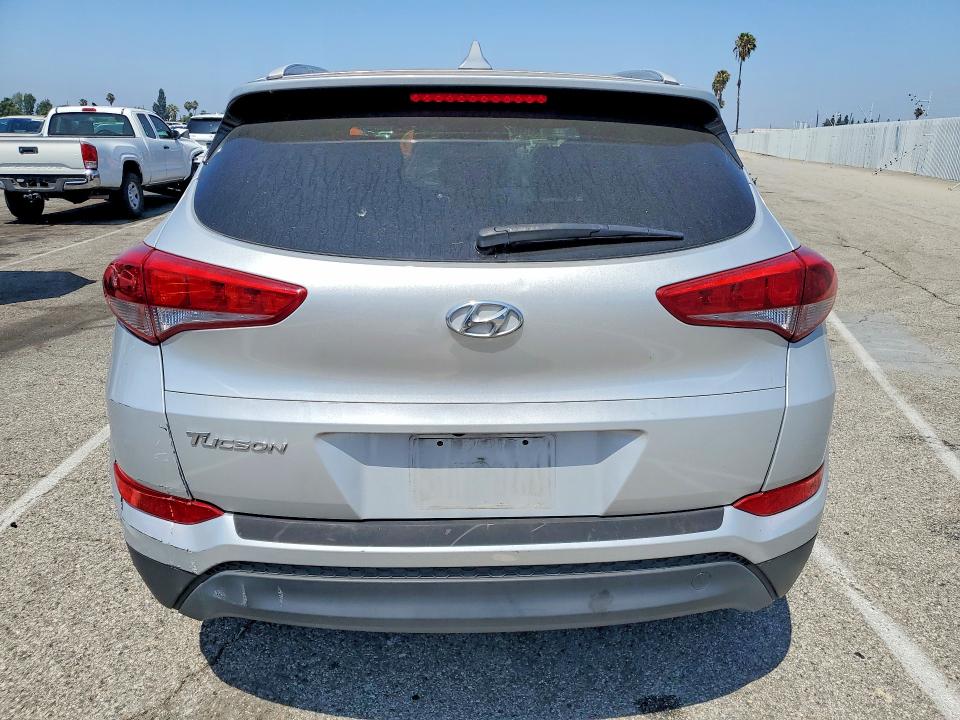 2018 Hyundai Tucson VIN KM8J33A47JU791941 COPART salvage auction — VANDALISM, Ca - Salvage Certificate, sold $3,650 on 2026-07-07 (photo 6)